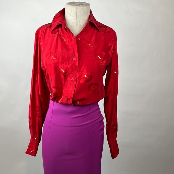 Beautiful Red silk vintage top - Picture 4 of 9